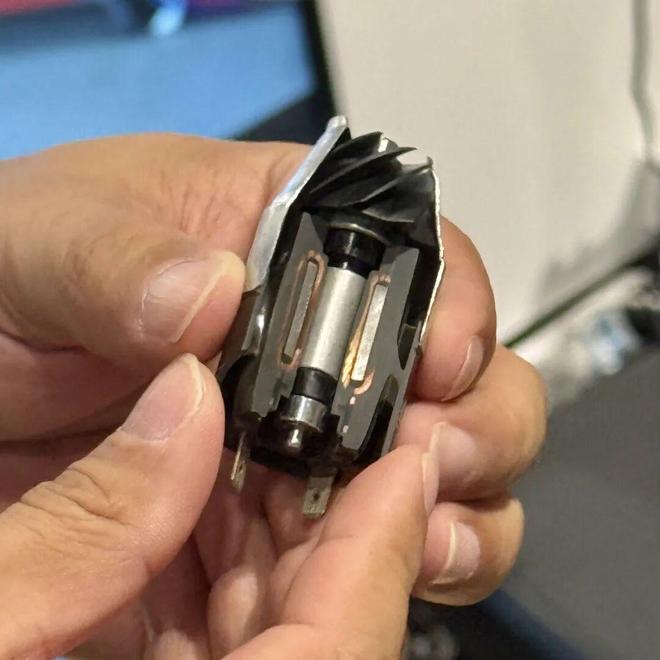 形态创新到性能叠加的多场景清洁体验开元棋牌试玩戴森四款新品亮相：从(图9)